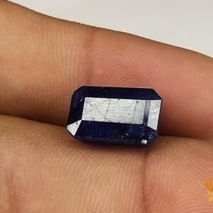 Good Looking Very Rare Royal blue Sapphire Gemstone 7 Carat 7 carat blue sapphire rectangular shape