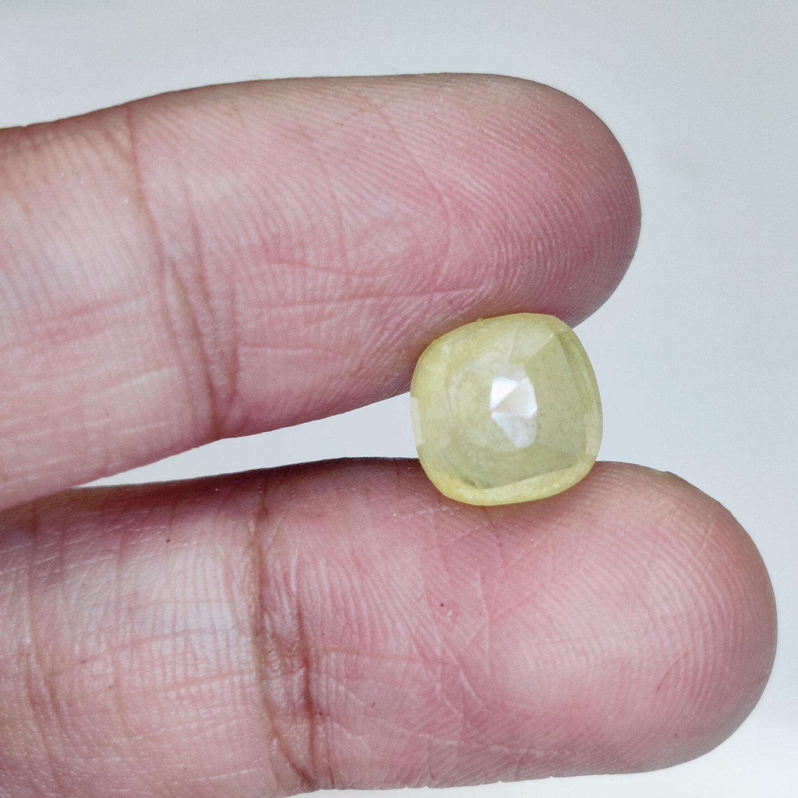 genuine-yellow-sapphire-1