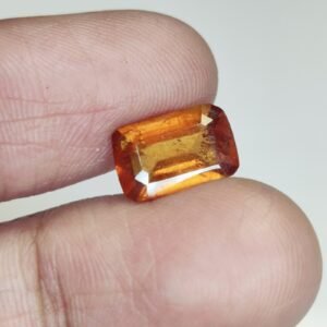 Premium Cut Hessonite Garnet Ð Certified Gomed for Elegant Jewelry Making 3.05 Ct