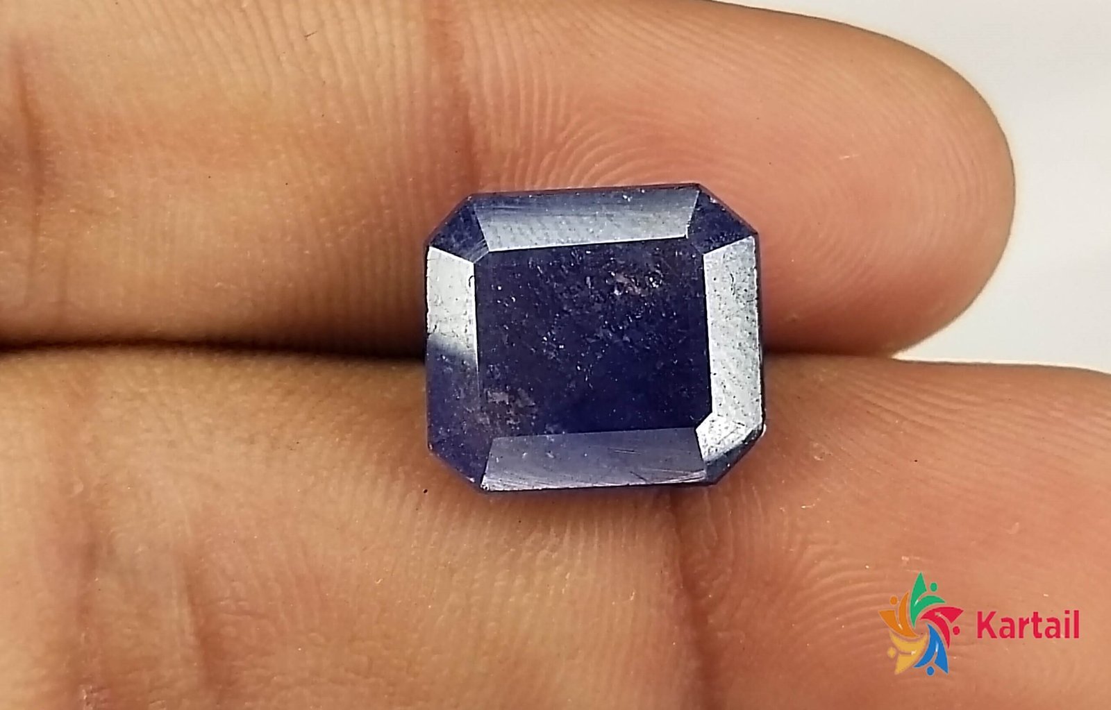light-blue-sapphire-2