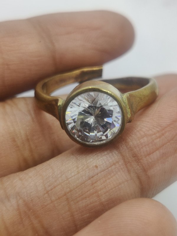 natural-White-Zircon-ring-1