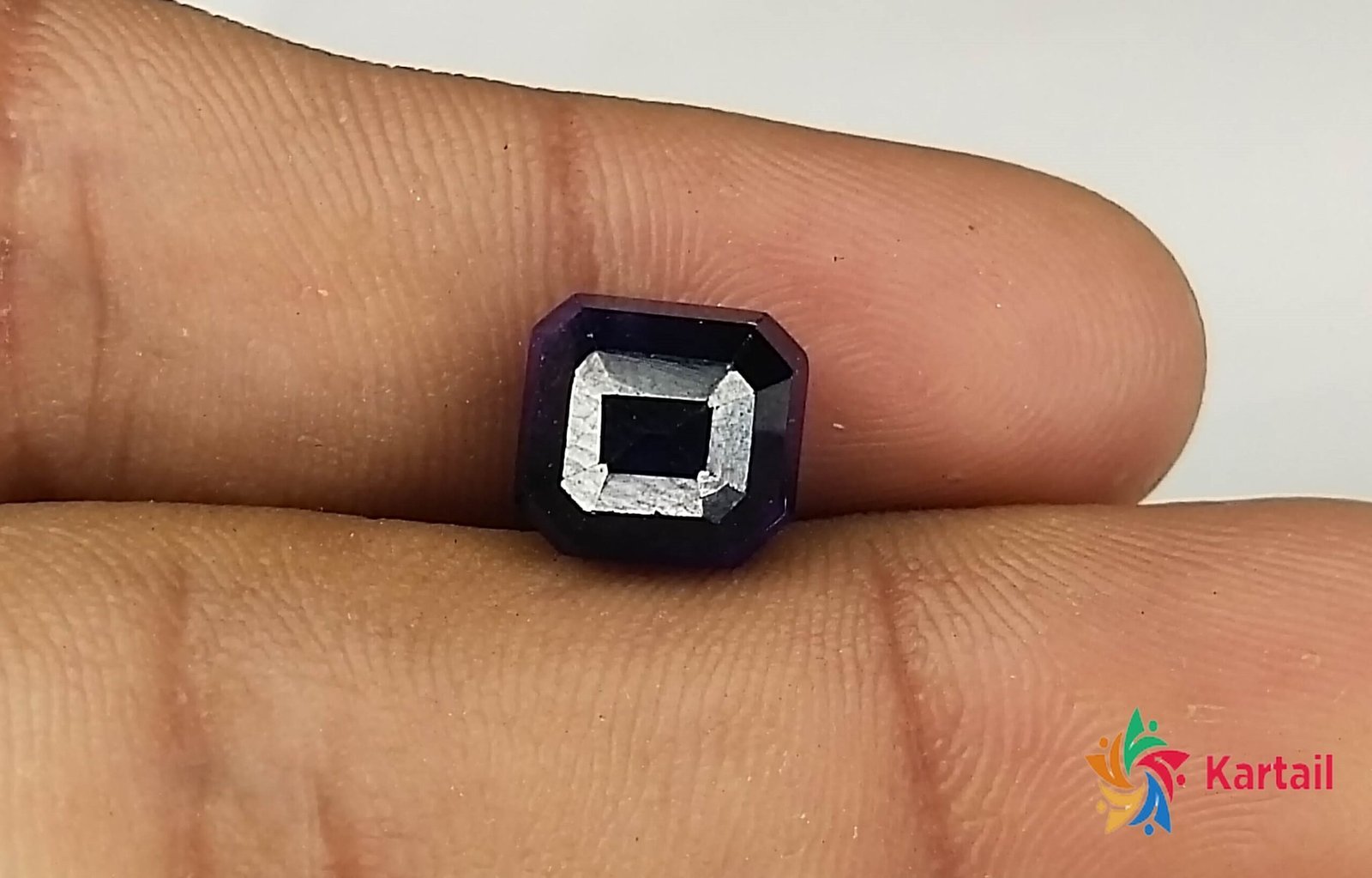 sapphire-blue-stone-2