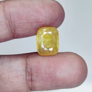 High-Quality Kanakapushyaragam Stone - 100% Natural 4.8Ct