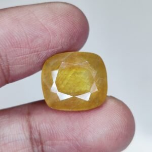 Pushyaragam (Yellow Sapphire) - Lab-Certified for Best Effects 16.4Ct