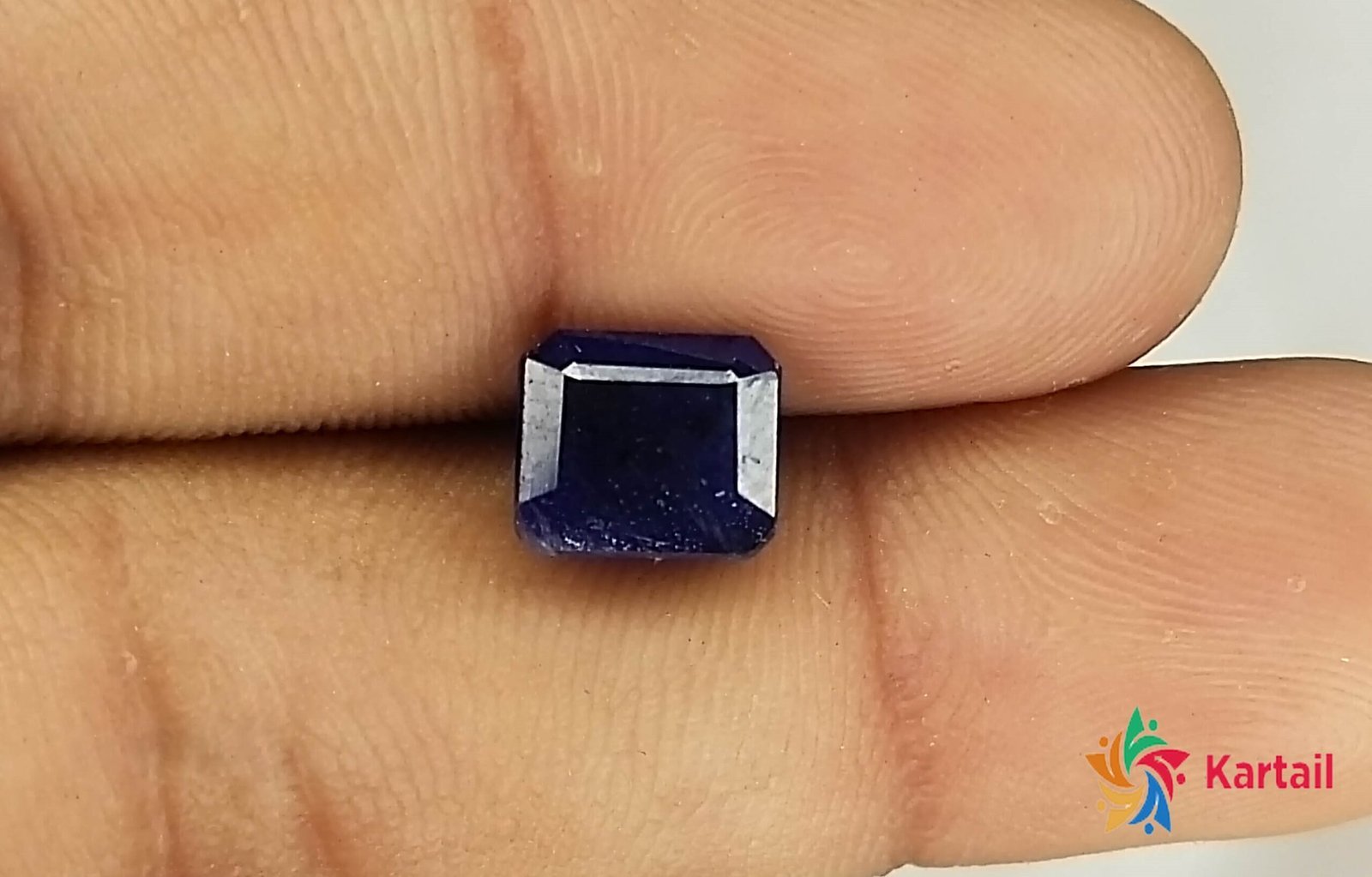 blue-sapphire-diamond-1