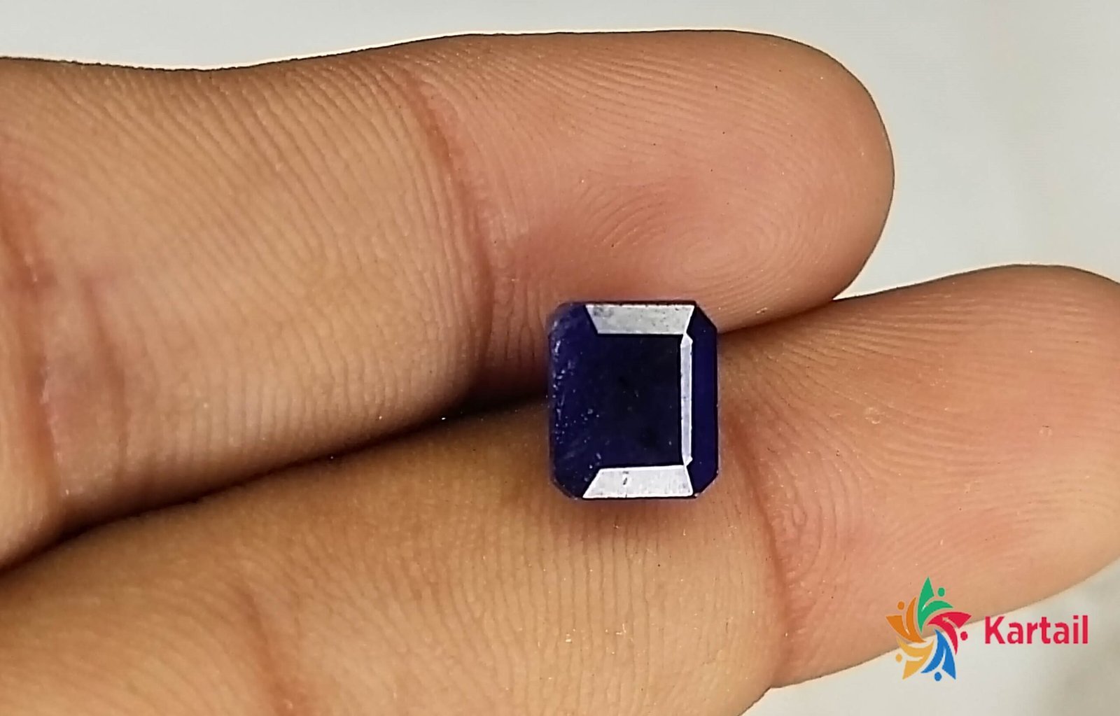 Kalyan Gems Best Quality Natural Shining blue Sapphire Gemstone 8.58 Ratti 2.9 Carat blue sapphire diamond rectangular Cut