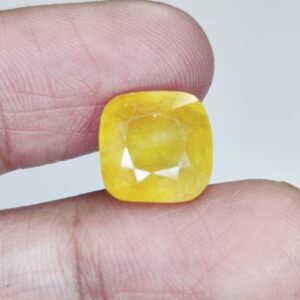Kanakapushyaragam (Pukhraj) Gemstone for Career Growth 8.25Ct
